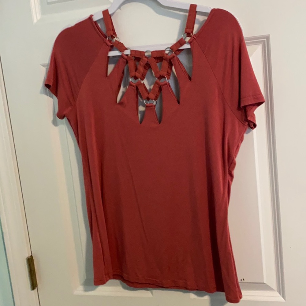 Like new! Red by BKE from Buckle straps top